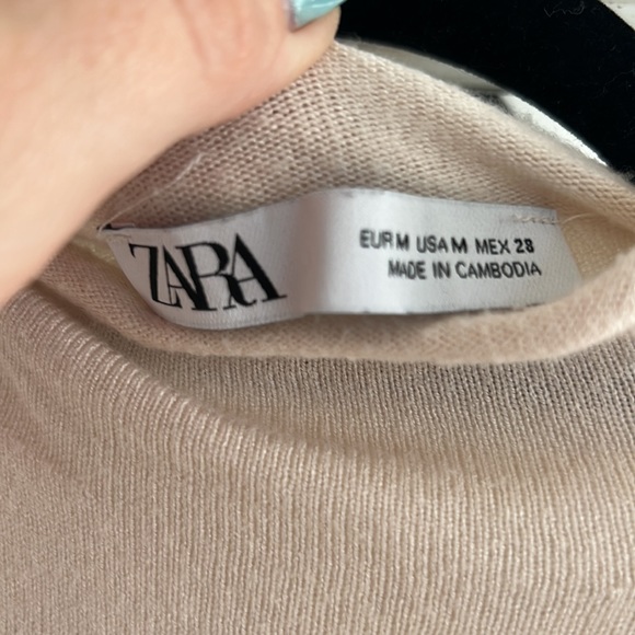 Zara Top - Picture 2 of 5